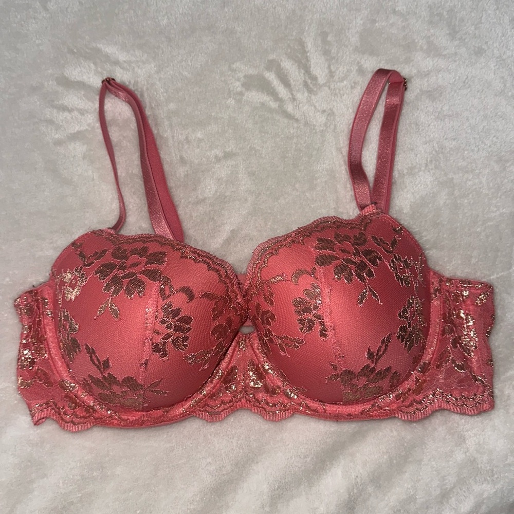 Victoria’s Secret dream Angels bra